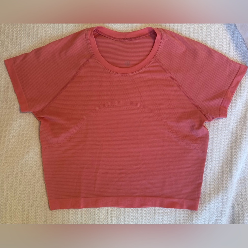 Lululemon Swiftly Tech Cropped Short Sleeve 2.0, Size 8